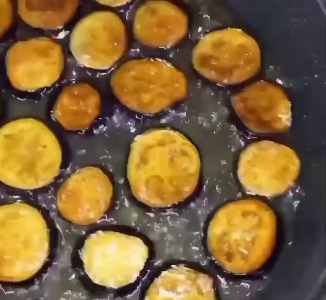 Ці пікантні баклажани по-грузинськи в обов'язковому порядку готуємо щороку! Дуже смачна, гостренька закуска з баклажанів на зиму