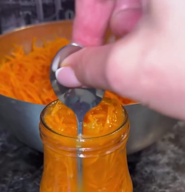 Морква по-корейськи на зиму - найпростіший рецепт БЕЗ стерилізації, виходить дуже смачна і соковита!