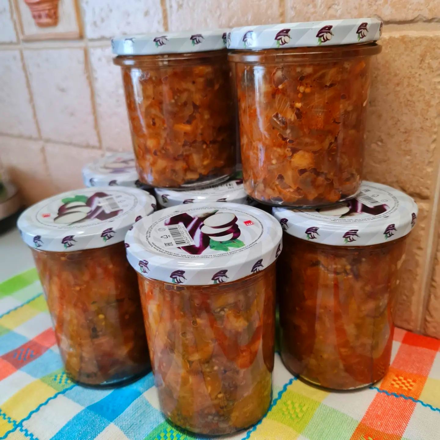 Це мій фаворит, вона просто божественна! Баклажанну ікру тепер готую так! Саме ця ікра має яскраво виражений смак баклажанів!