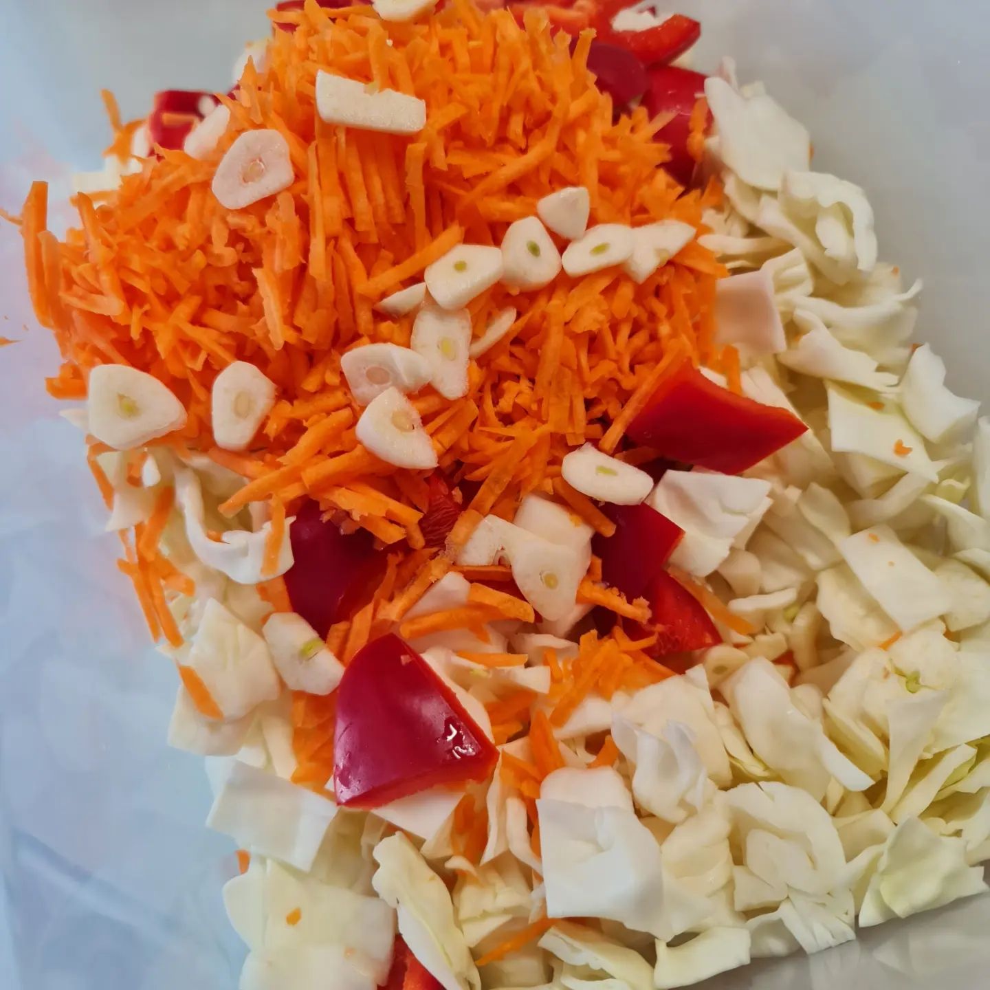 Таку капусту зараз їмо і на зиму заготовлюю! Маринована капуста "Провансаль" - дуже смачний і хрусткий салатик