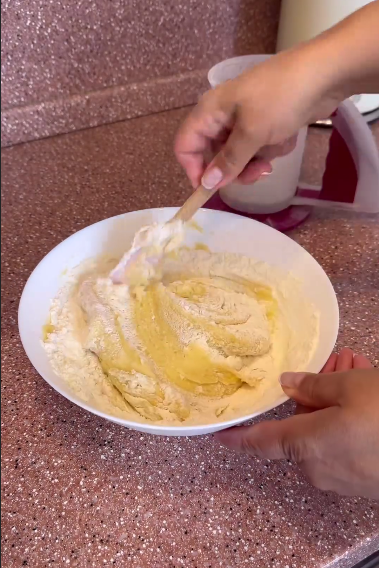 Ті самі горішки зі згущеним молоком, як в нашому дитинстві! Рецепт тіста зі старого зошита, горішки ідеальні і без зайвих краєчків