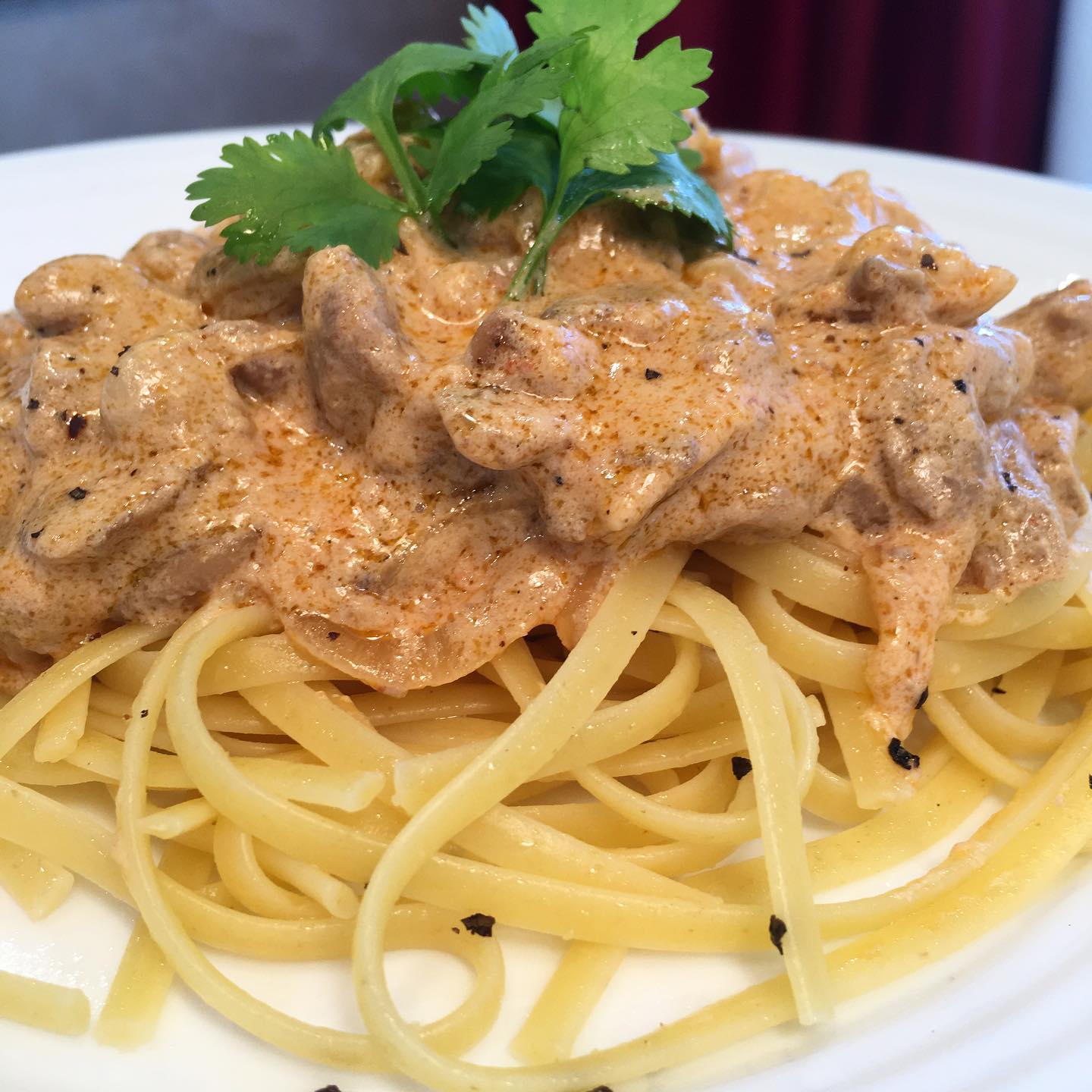 Найсмачніша в світі підлива "Бефстроганів" - ідеально з будь-яким гарніром: макаронами, пюре, крупами!