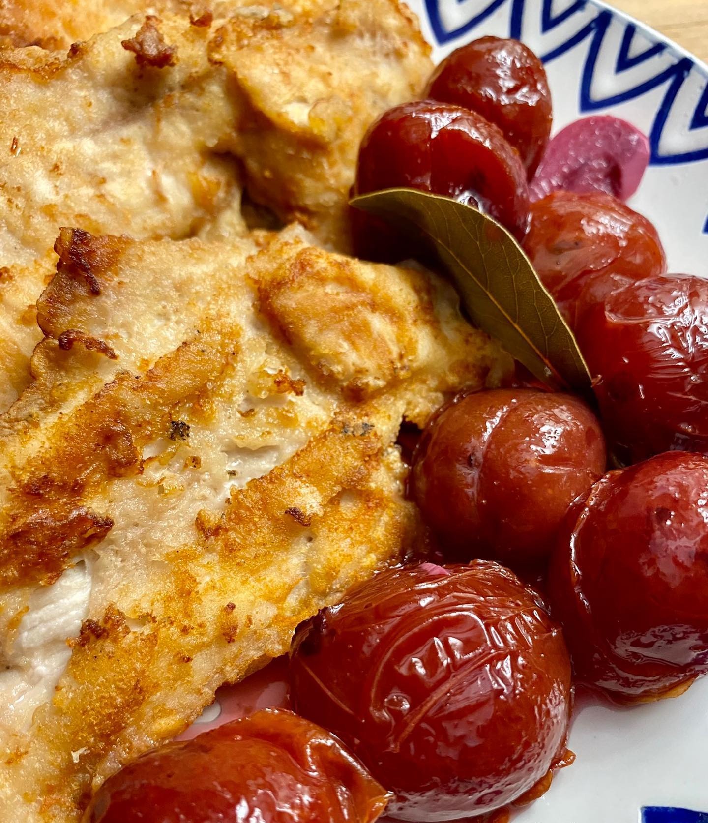 Як тільки бачу ці сливи, то відразу хочу м'яса! Мариновані пряні сливи з часником на зиму