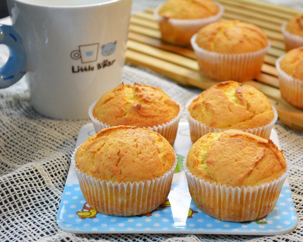 Швидко, просто і дуже смачно!😋 Сирні кекси печу дуже часто - ідеальний варіант діток нагодувати сиром!