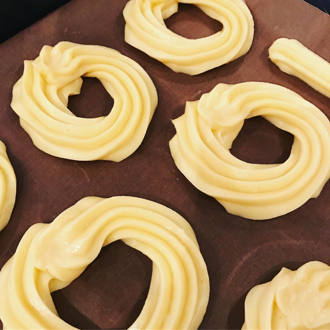 Дуже смачний порційний десерт! Найніжніші сирні кільця за чудовим рецептом моєї подруги-кондитера