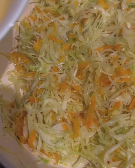 Шалено смачні, повітряні смажені пиріжки на пшеничній заквасці - це так смачно, що словами не передати! А тісто яке шикарне!