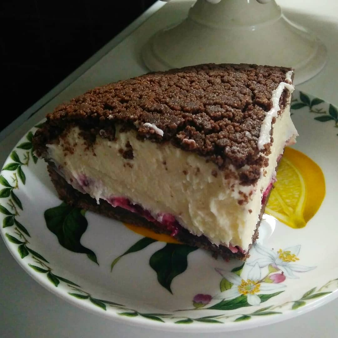 Шоколадно-сметанний торт з вишнями БЕЗ випічки - цю смакоту я готую швидко і просто, виходить не жирний і в міру солодкий