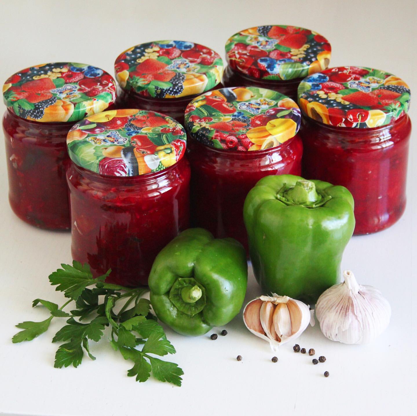 Найсмачніша заправка для борщу, яку ми всією сім'єю обожнюємо! Старий, перевірений рецепт бабусі мого чоловіка!