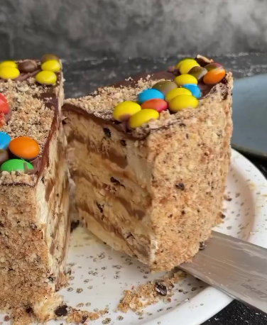 Цей пляцок підкорює з першого шматочка! Найсмачніший торт «Капітан Кукіс» - готується простіше ніж здається!