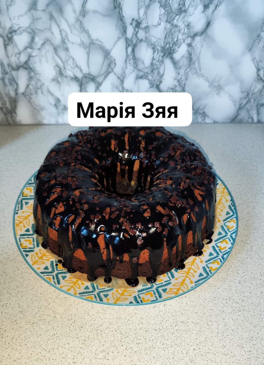 Пишний, красивий у розрізі і дуже смачний кекс з маком і вишнями за рецептом української господині