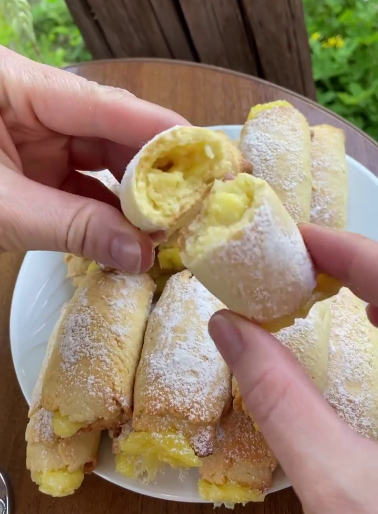 Такої смакоти Ви ще не пробували! Ніжне печиво "Рафаелло" з кремовою начинкою - відразу робіть подвійну порцію!