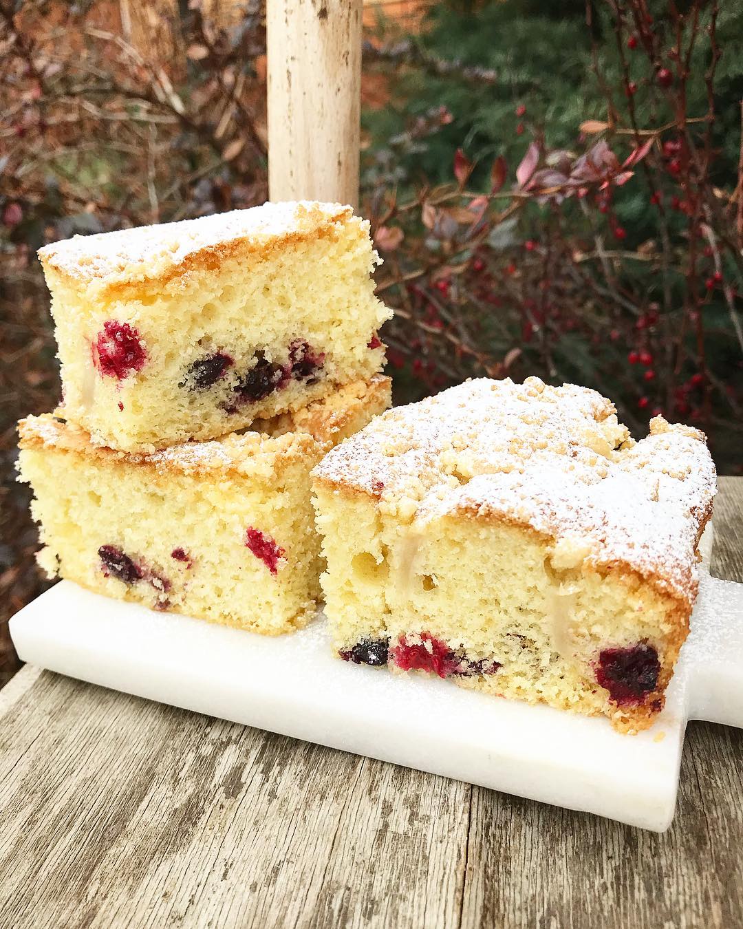 Пиріг на фанті - дуже смачний, ароматний, пухнастий і швидкий пиріг, продукти доступні, до сімейного чаювання просто чудово!