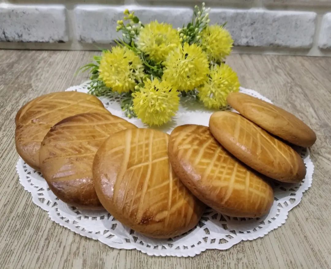 Ці молочні коржики мене просять готувати на продаж! У цій випічці справжній смак дитинств!