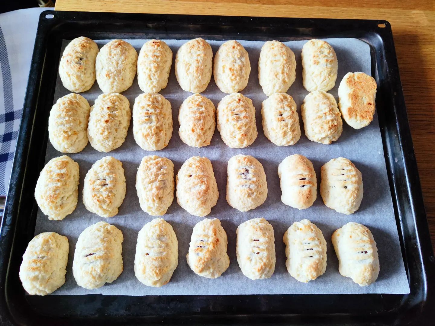 Печиво з горішками, яке тане в роті! Готується таке печиво швидко та просто, і продукти лише доступні!