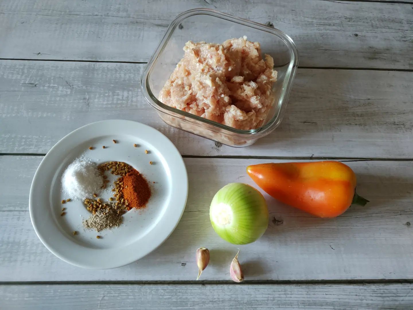 Таку печеню з курки готую замість ковбаси! Дуже смачно, просто і дешево, а знадобиться лише 400 гр фаршу