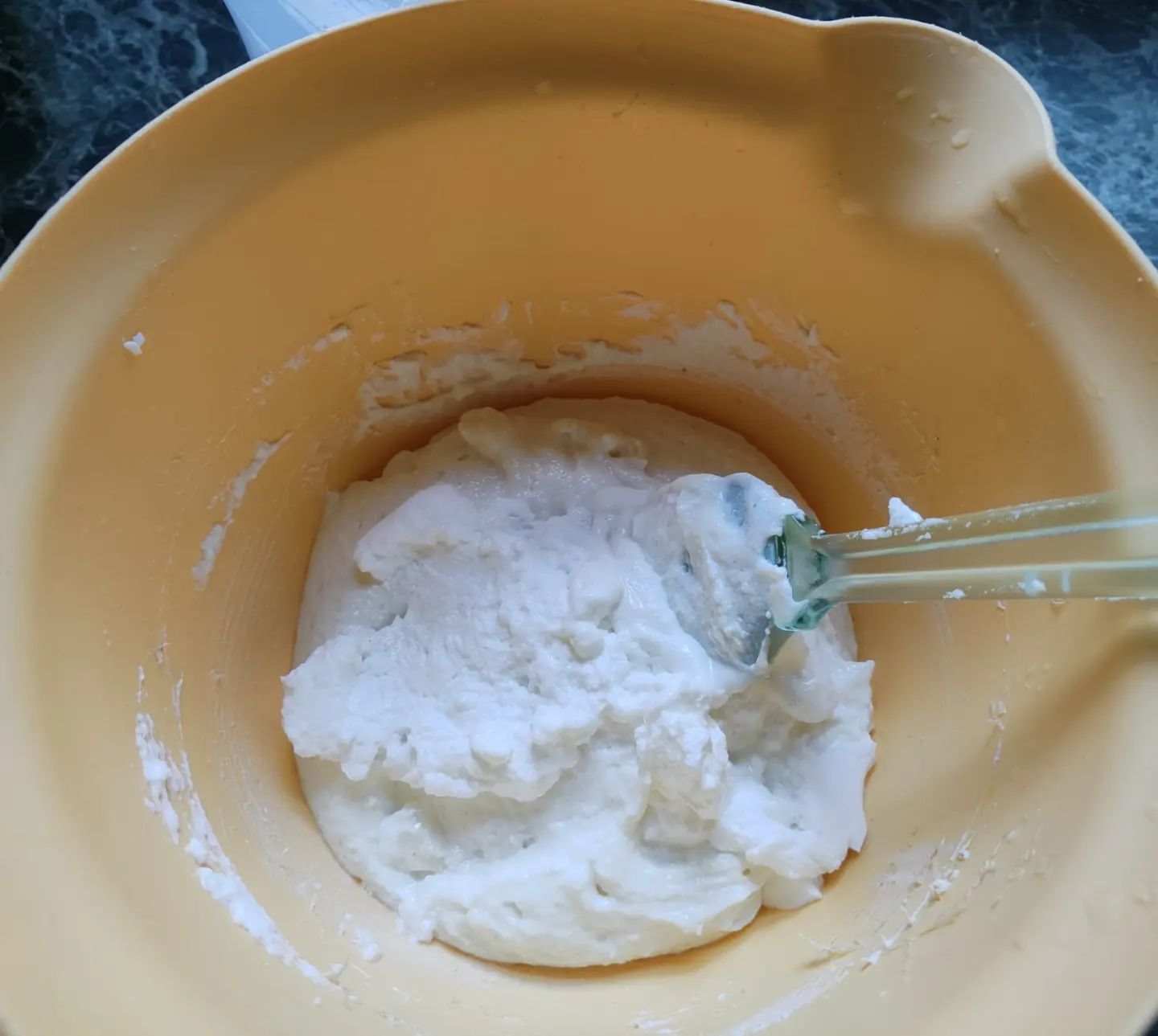 Булочки з сиром "Угорські ватрушки" - цю смакоту обожнюють і діти і дорослі! Сир не витікає, А БУЛОЧКИ ДУЖЕ НІЖНІ!