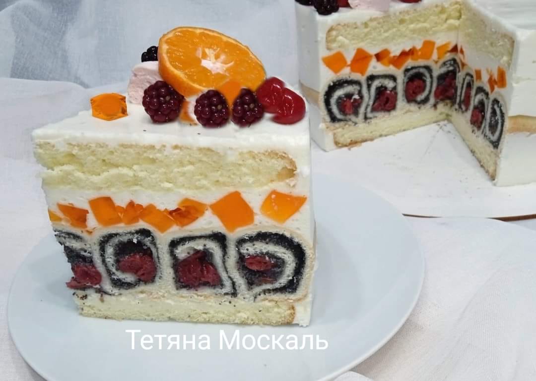Розкішний торт з рулетами та вершковим кремом - чудовий рецепт від української господині