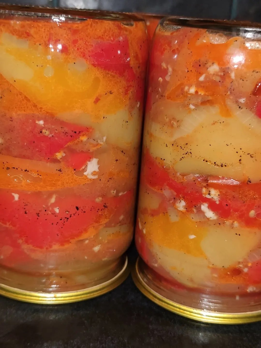 Закриваю Лечо вже багато років за цим рецептом! Це найкращий варіант із тих, що я пробувала! Всі хто пробує, без рецепта не йдуть!