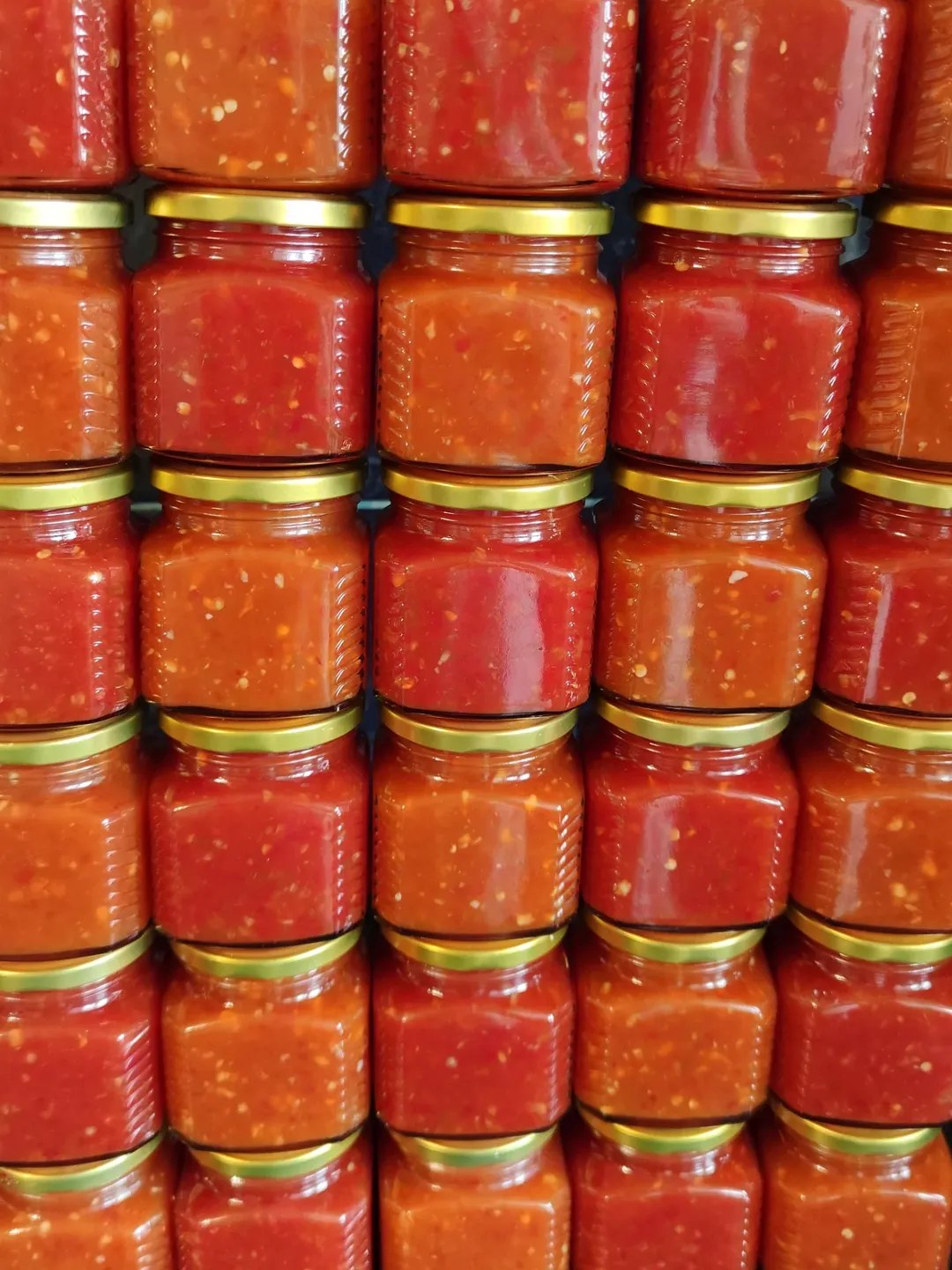 В мене він по особливому смачний! Тепер готую його на продаж! Кисло-солодкий соус "Чилі" - ділюсь з Вами найвдалішими пропорціями цього соусу!