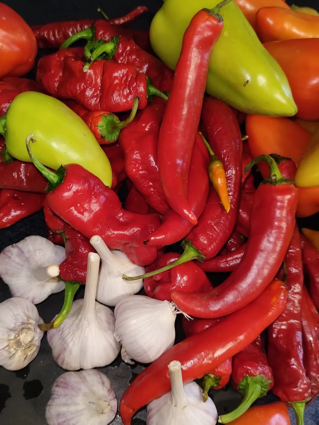 В мене він по особливому смачний! Тепер готую його на продаж! Кисло-солодкий соус "Чилі" - ділюсь з Вами найвдалішими пропорціями цього соусу!