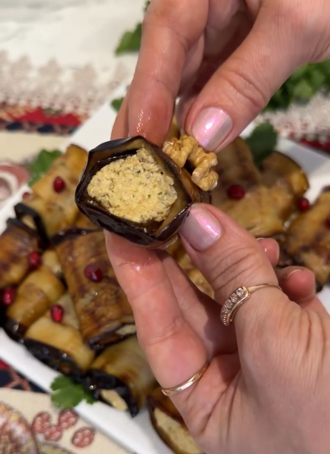 Моя улюблена закуска за будь-яким столом! Рулетики з баклажанів з найсмачнішою начинкою! Їла б їх щодня!