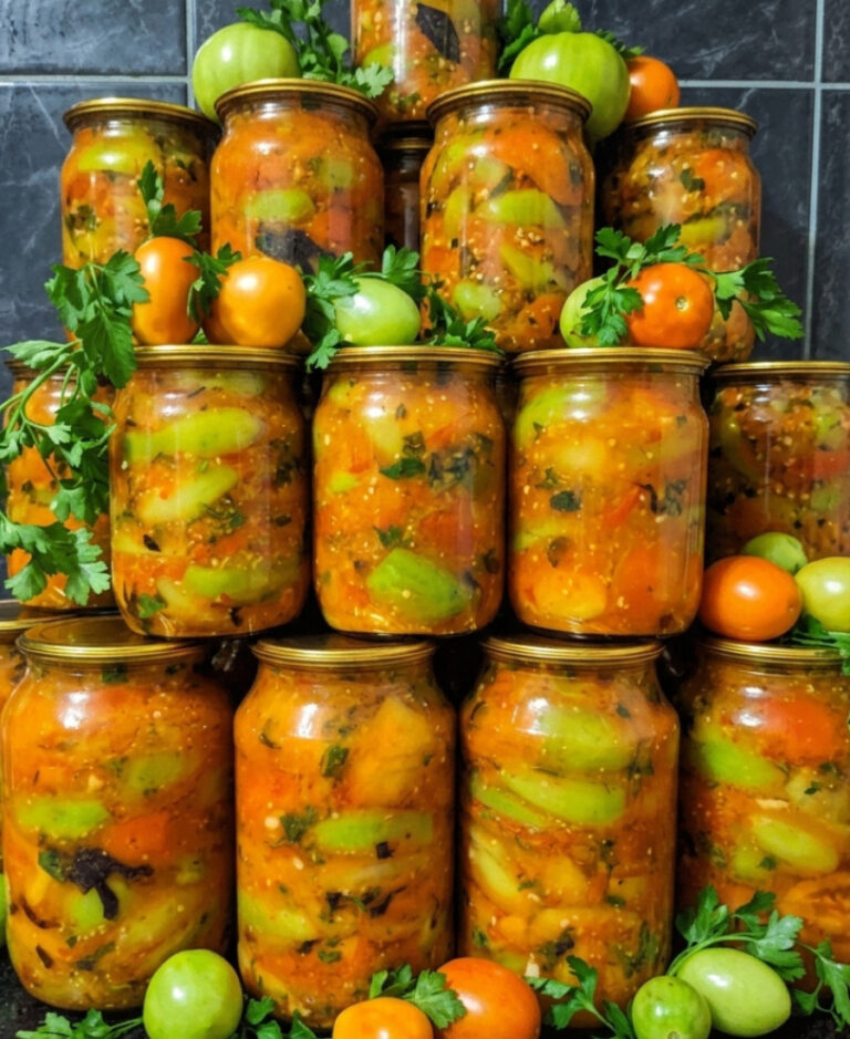 fb salat iz zelenyh pomidoriv na zymu retsept moei mamy neymovirna smakota 8794