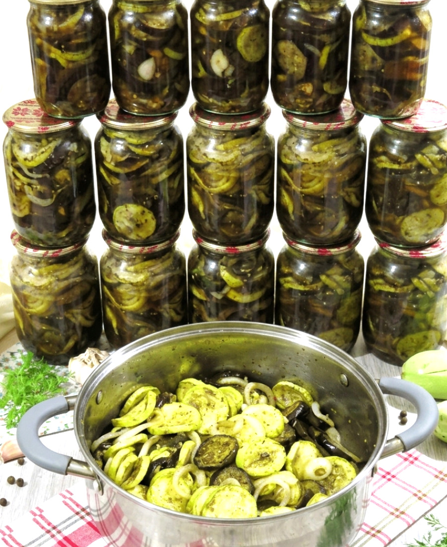 Кабачки і баклажани зі смаком шашлика на зиму: дуже смачна закуска, яку з’їдають миттєво