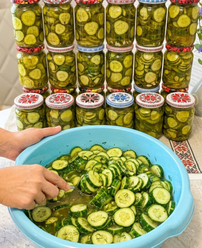 fb salat z ohirkiv u hirchychniy zalyvtsi na zymu maete bahato pereroslyh ohirkiv i ne znaete scho z nymy robyty tsey salat vash poryatunok 120056 1