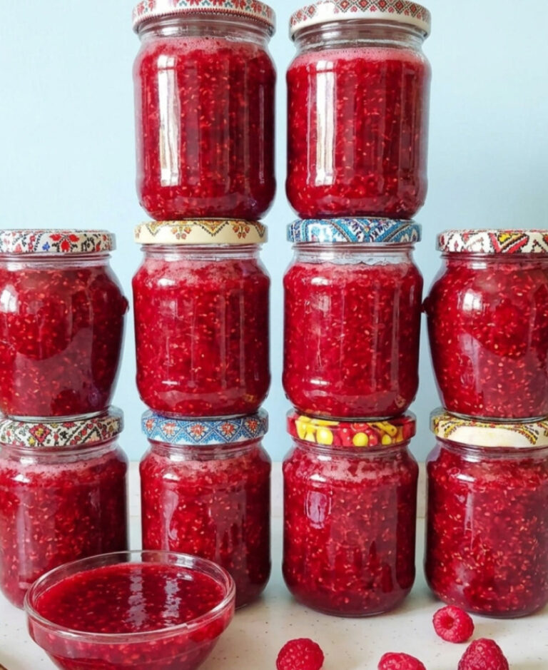 fb varennya z malyny na zymu bez termoobrobky naysmachnisha aromatna i korysna zahotivlya 10714 1