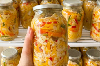 fb teper ya tochno znayu kudy prylashtuvaty sviy urozhay rannoi kapusty same z neyu tsey salat smakue naybilshe hotuyu bilotserkivskyy salat na zymu 130716 2