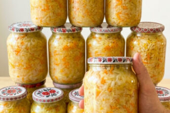 fb tsya zahotovka v mene na 1 mistsi hrumka kapusta na zymu skilky ne zahotovlyu a zavzhdy z idaemo pershoyu 138467