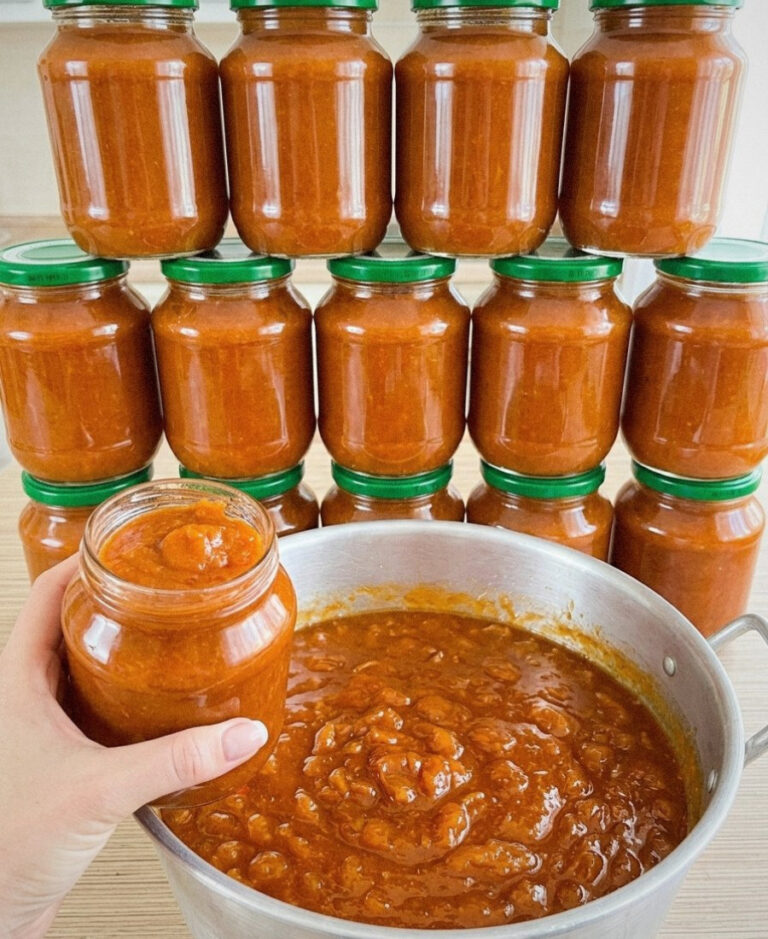 fb hotuemo yabluchne varene zhuschene moloko nezrivnyanna fruktova zahotovka zi smakom zhuschenoho moloka vzymku tsya smakota ne zrivnyaetsya ni z chym 20672