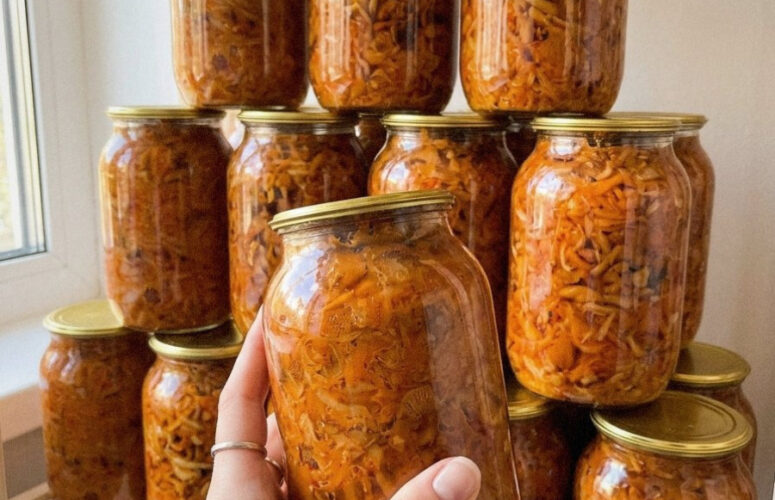 fb taka solyanka chudovo stoit vsyu zymu smak stae tilky bilsh nasychenym pidiyde i yak harnir i yak samostiyna zakuska 131022